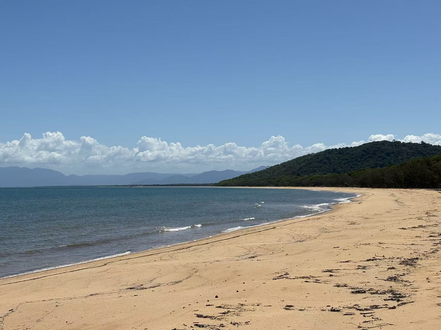 Pristine beach at South Mission Beach